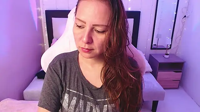 Snapshot of camila_delarosa chatting on July 11, 12:41 pm camila delarosa online show from July 11, 12:41 pm