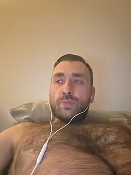Snapshot of TIGERRR86 chatting on March 30, 7:15 pm TIGERRR86 online show from March 30, 7:15 pm