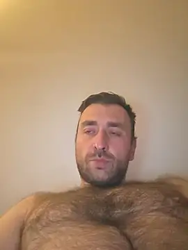 Snapshot of TIGERRR86 chatting on April 27, 8:40 pm TIGERRR86 online show from April 27, 8:40 pm