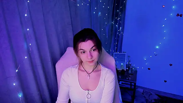 Sweet me  online show from February 3, 6:57 pm