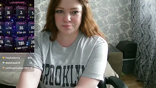 Snapshot of Sabrina_Poison chatting on February 28, 7:26 am Sabrina Poison online show from February 28, 7:26 am