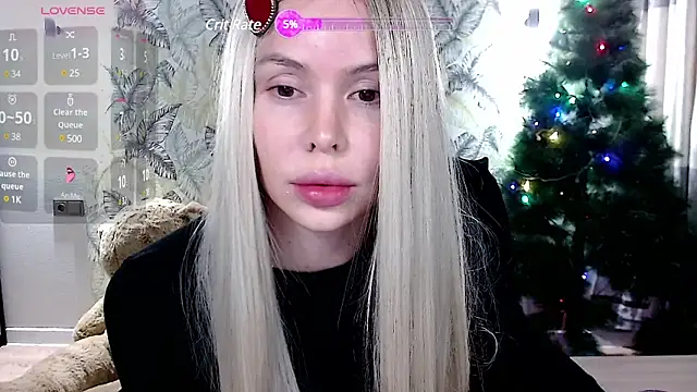 Snapshot of Marmalade_Fox chatting on January 2, 2:57 pm Marmalade Fox online show from January 2, 2:57 pm