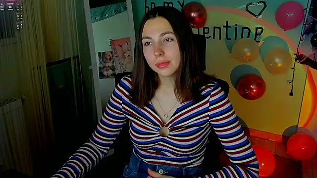 Lexy flower online show from February 13, 1:37 pm