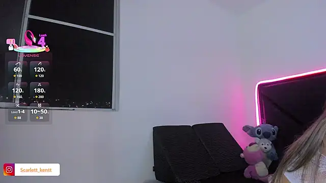 ScarlettAndClark online show from February 24, 3:15 am