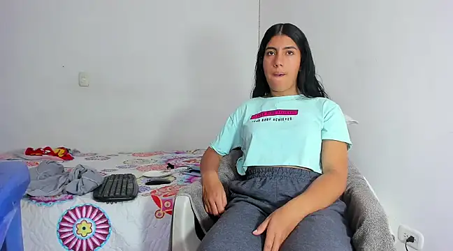 skinnyanai2 online show from February 13, 5:54 pm