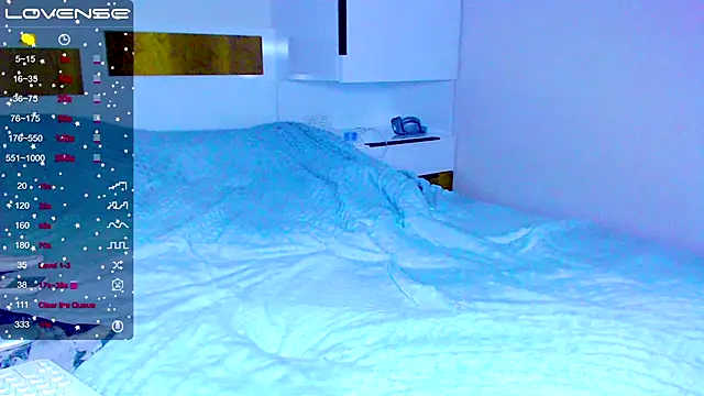 kitti kaattt online show from January 10, 6:42 am