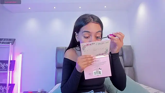 martina mancini online show from January 18, 12:04 pm