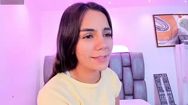 martina mancini online show from October 31, 1:23 pm