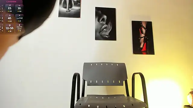 Snapshot of katherina_diaz chatting on March 14, 12:32 am katherina diaz online show from March 14, 12:32 am