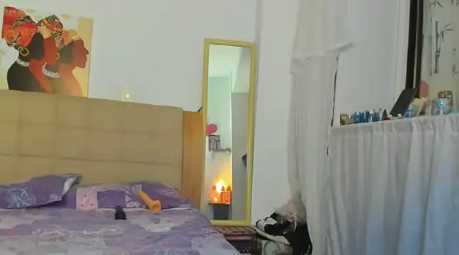 Snapshot of fiorella_foxxx chatting on March 22, 5:06 am fiorella foxxx online show from March 22, 5:06 am