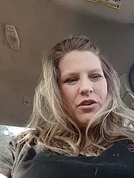 Cumonkatie online show from January 15, 2:21 pm