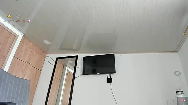 Snapshot of manucute_23_ chatting on March 18, 2:37 pm manucute 23 online show from March 18, 2:37 pm