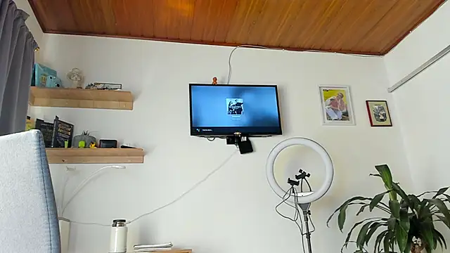 manucute 23  online show from November 3, 5:36 pm