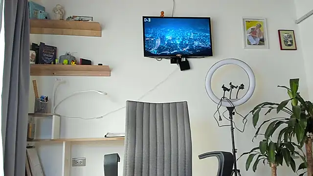 manucute 23  online show from November 6, 3:13 pm