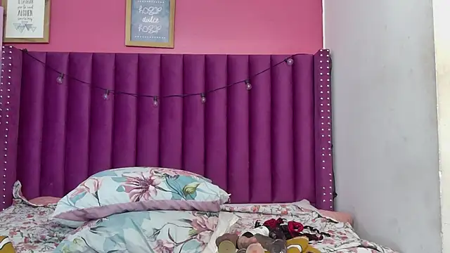 MiissBNasty online show from March 29, 12:27 pm