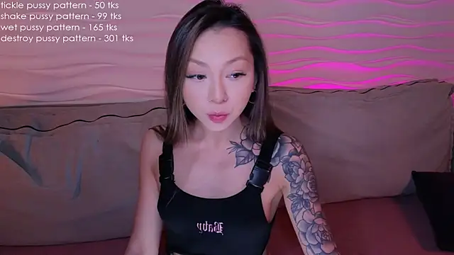 im casey online show from February 6, 7:24 am