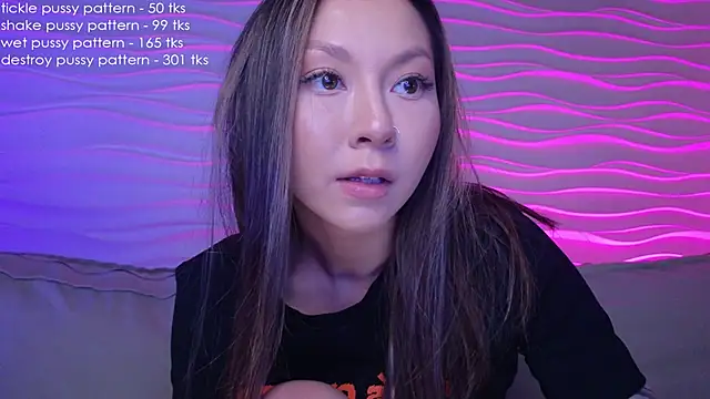 im casey online show from February 23, 8:28 am