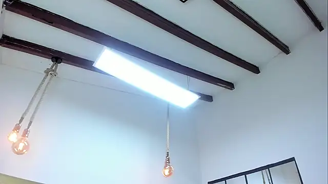 Oriana Guzman online show from January 11, 3:42 pm