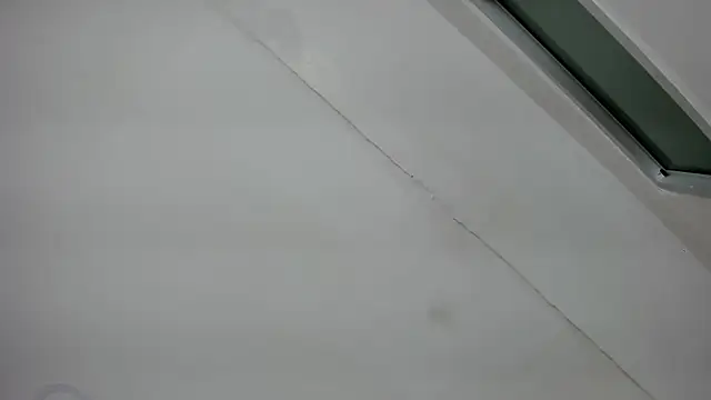 Oriana Guzman online show from September 12, 11:37 pm