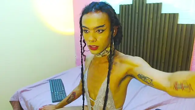 Foxy Ella  online show from March 18, 5:31 pm