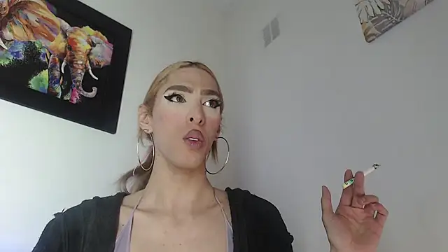 Manchita96  online show from March 7, 8:50 pm