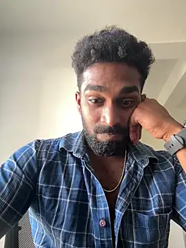 Handsomehunk 4U online show from December 23, 8:12 am