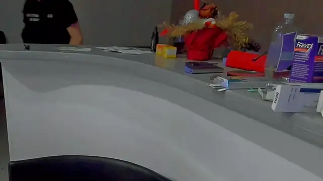 Milf Abigail online show from February 18, 1:21 am