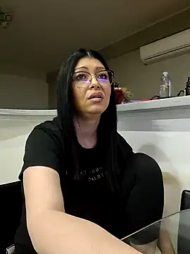 Milf Abigail online show from February 23, 2:51 am