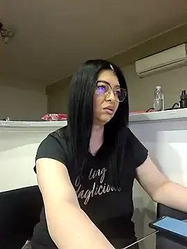 Milf Abigail online show from February 28, 12:54 am