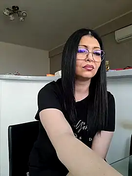 Milf Abigail online show from March 16, 7:26 am