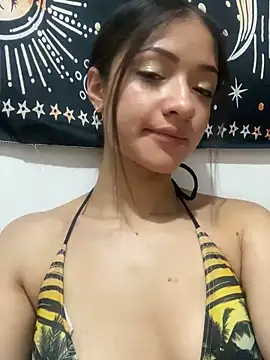 Alicia ALICIA online show from January 15, 11:30 pm