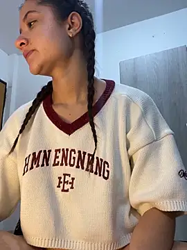 Alicia ALICIA online show from January 15, 7:06 pm