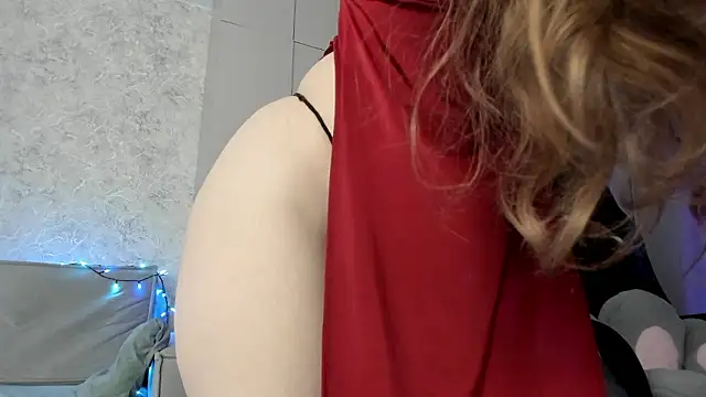 LissaCain online show from January 17, 2:22 pm