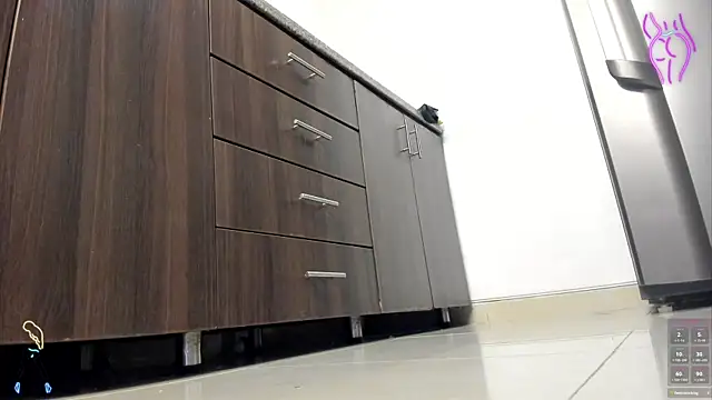 lulu 072 online show from December 16, 7:21 pm