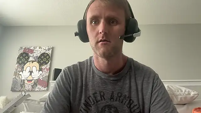 25flyboy25 online show from June 22, 6:27 pm