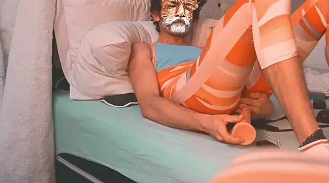 BodyandlegginLover online show from February 8, 11:33 am