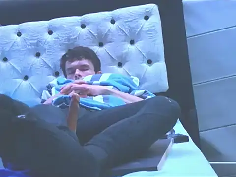 BodyandlegginLover online show from October 15, 8:36 am