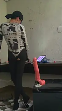 BodyandlegginLover online show from January 5, 5:27 pm