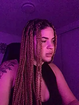 MelSaunders online show from December 8, 2:39 am