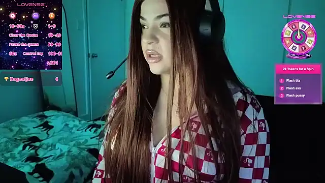 MelSaunders online show from April 25, 1:19 am