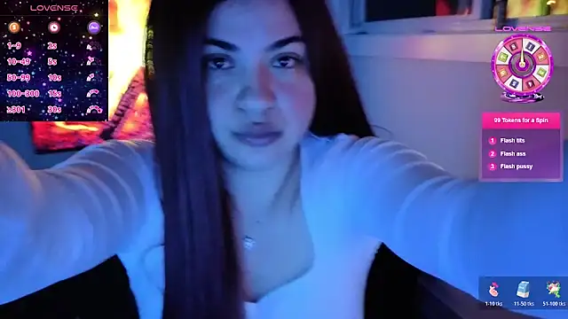 MelSaunders online show from April 29, 1:21 am