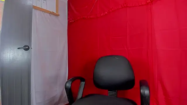 Snapshot of Master_Rimay chatting on December 10, 1:32 am Master Rimay online show from December 10, 1:32 am