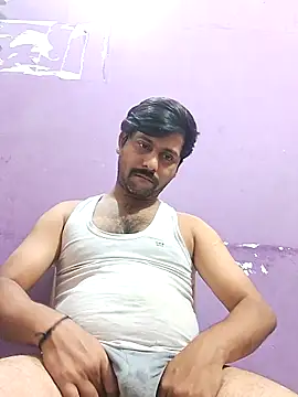 GlassBarge9 online show from January 12, 5:33 pm