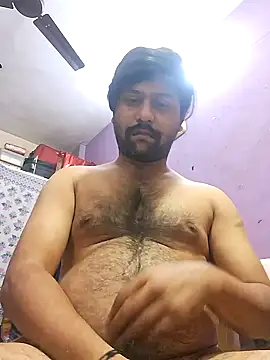 GlassBarge9 online show from January 18, 9:02 pm