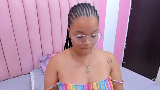 ISABELLA 020 online show from March 15, 5:48 pm