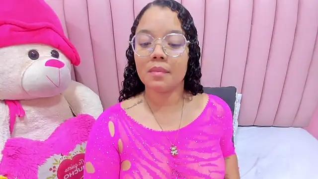 ISABELLA 020 online show from November 25, 2:06 pm