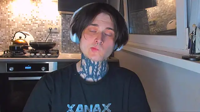  torfin  online show from March 26, 11:54 pm