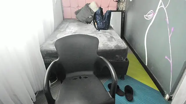 Snapshot of EmmaaEvans_ chatting on January 25, 5:40 pm EmmaaEvans online show from January 25, 5:40 pm