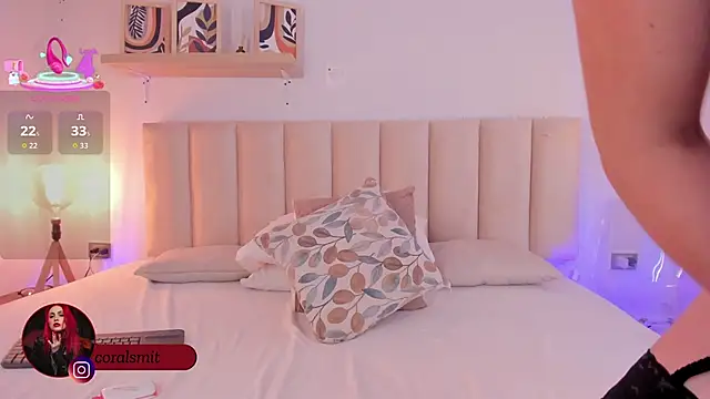 coralsmith11 online show from October 7, 4:48 pm