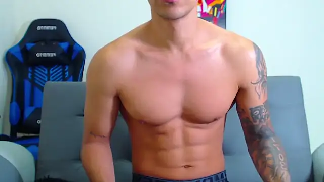 Tristan-bm online show from January 28, 2:42 pm